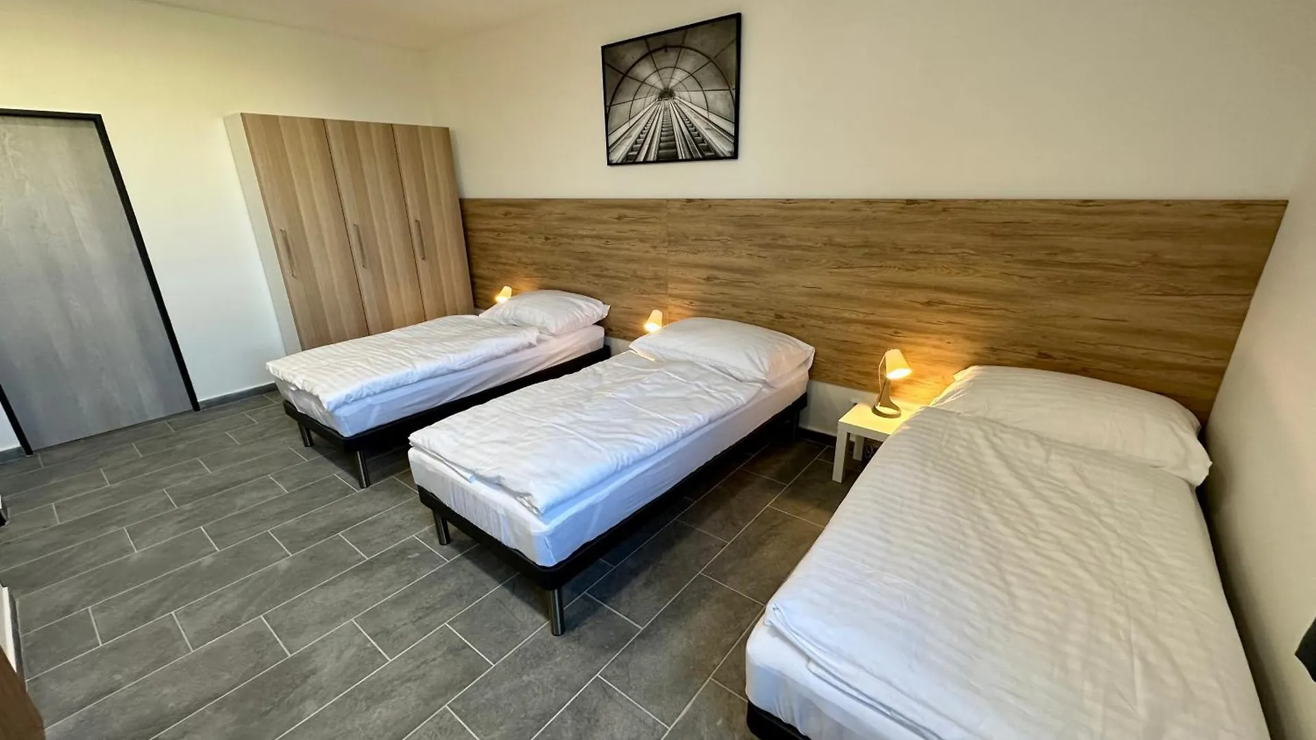 Aparthotel Hotel Hangar Mosnov Czech Republic